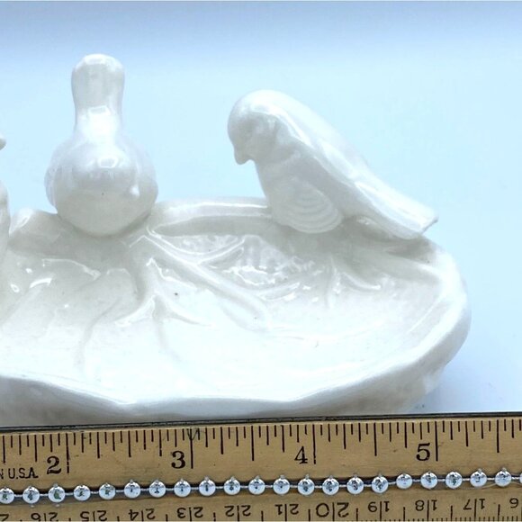 Duchess of Cambridge 3 Birds Porcelain Winter White Lattice Trinket/Candy Dish - Picture 3 of 5